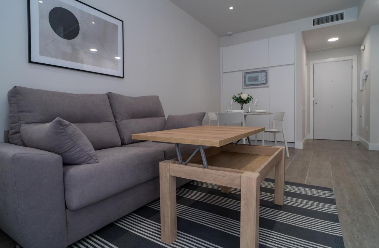 Aac Malaga - Apartamento Luminoso Y Nuevo, A 1,3Km Del Centro De Málaga Kültér fotó