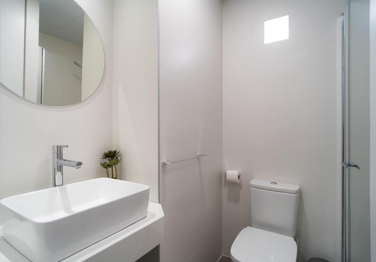 Aac Malaga - Apartamento Luminoso Y Nuevo, A 1,3Km Del Centro De Málaga Kültér fotó