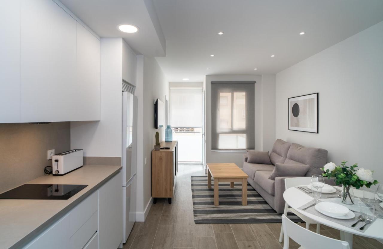 Aac Malaga - Apartamento Luminoso Y Nuevo, A 1,3Km Del Centro De Málaga Kültér fotó